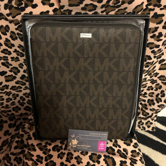 iPad case - Picture 3 of 3